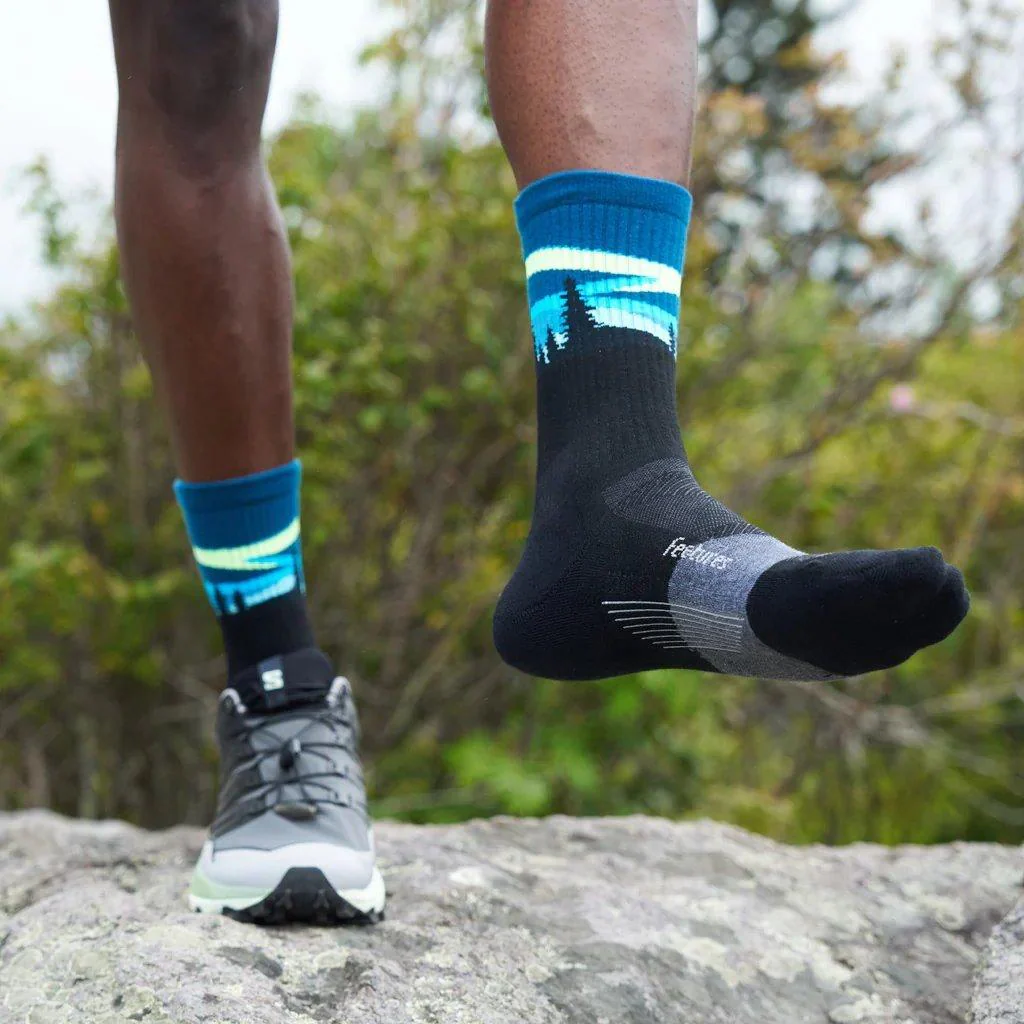 Unisex Trail Maximum Cushion Mini Crew Socks - Black - Image 3