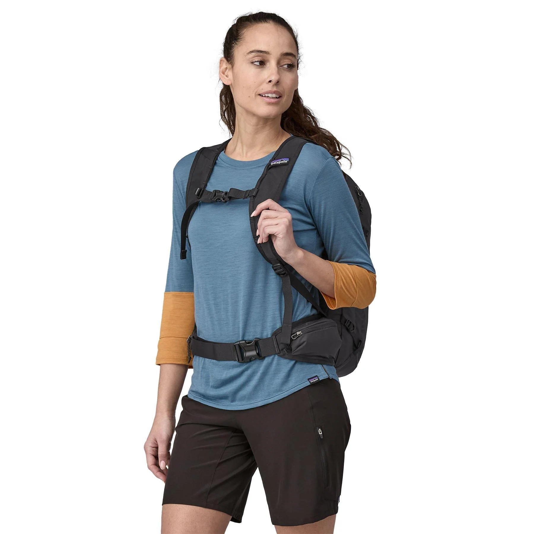 Dirt Roamer 20L Backpack - Black - Image 4